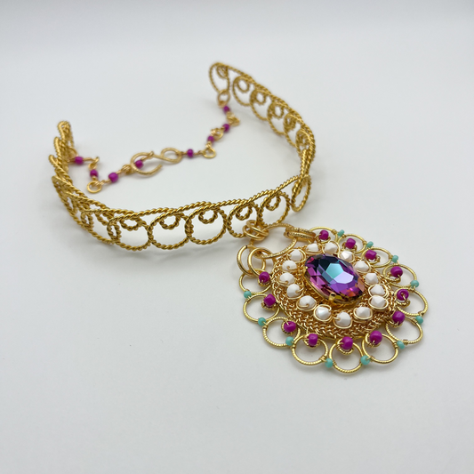 Elegant Shocker Anastasia